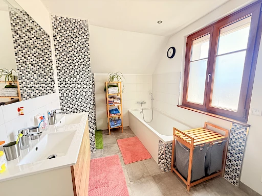 Superbe maison 6 pièces 169m2 avec Jardin sans travaux.