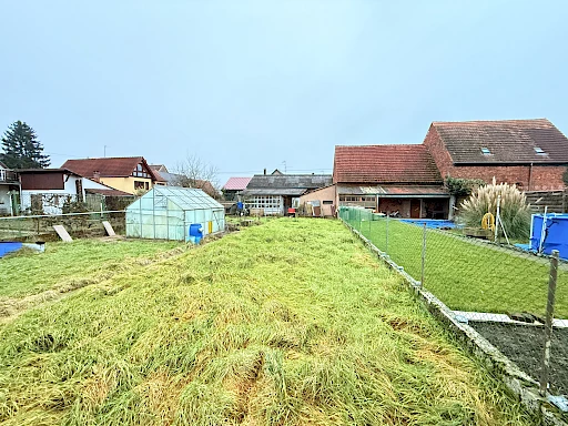 Maison 5 pièces 127 m2 habitables sur 6,42a constructibles - 1