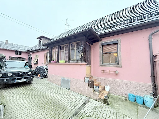 Maison 5 pièces 127 m2 habitables sur 6,42a constructibles - 3