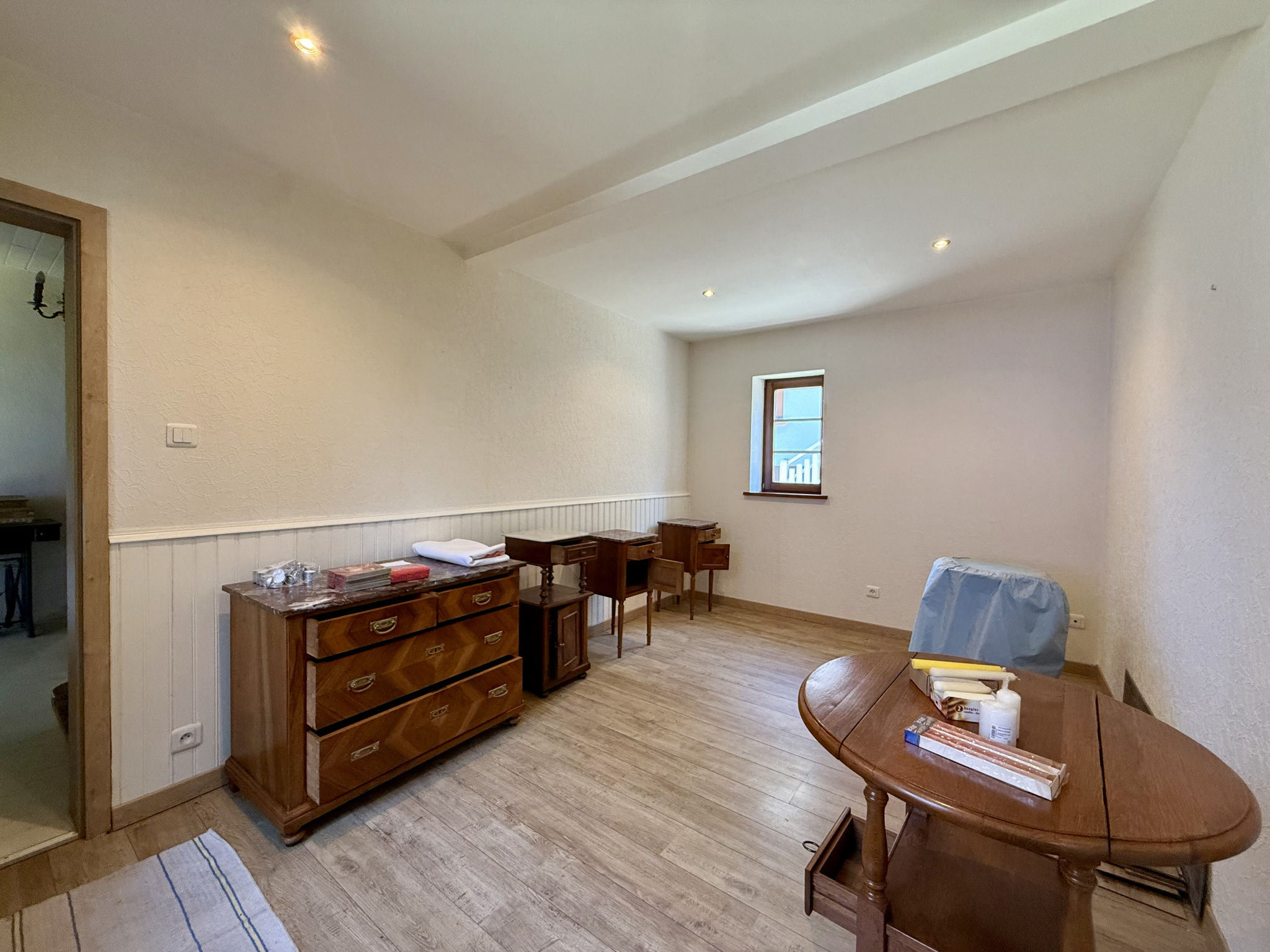 GEUDERTHEIM , Maison 5 pièces de 125 m2 avec grange et jardin sur 4,88 ares