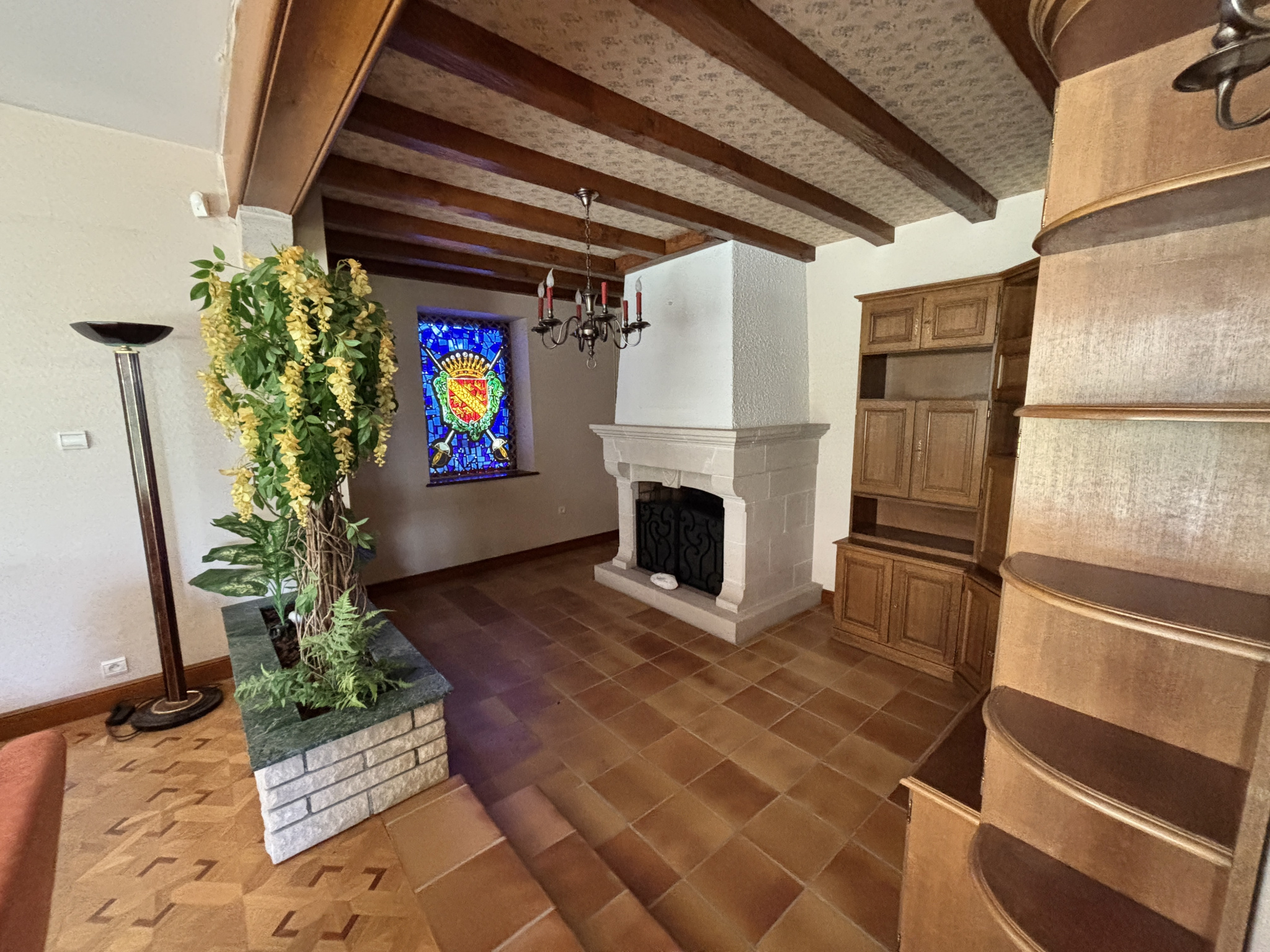 Élégante maison familiale de 220 m2 sur un magnifique terrain arboré de 15 ares