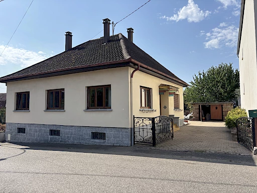 Maison de plain-pied avec fort potentiel   94 m2 sur 6,9 ares à Geudertheim